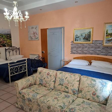 B&B Batara - "La Terrazza Del Centro" Agrigento Bagian luar foto