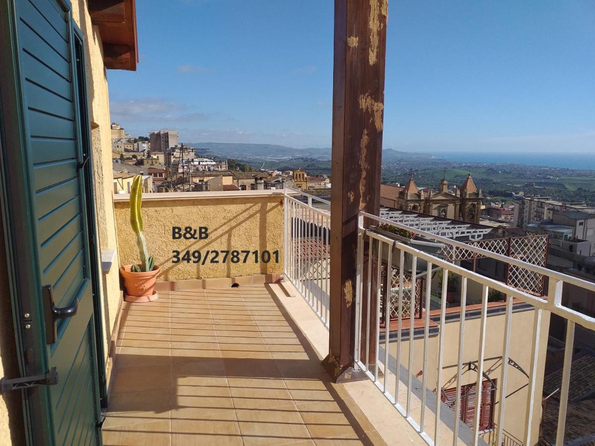 B&B Batara - "La Terrazza Del Centro" Agrigento Bagian luar foto