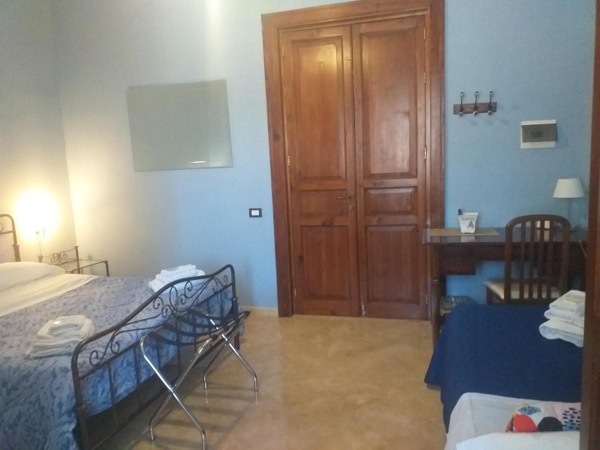 B&B Batara - "La Terrazza Del Centro" Agrigento Bagian luar foto