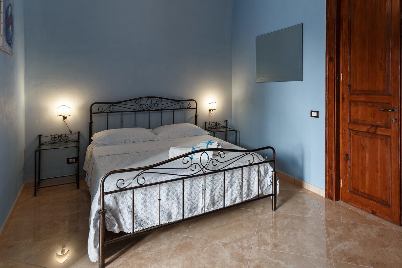B&B Batara - "La Terrazza Del Centro" Agrigento Bagian luar foto