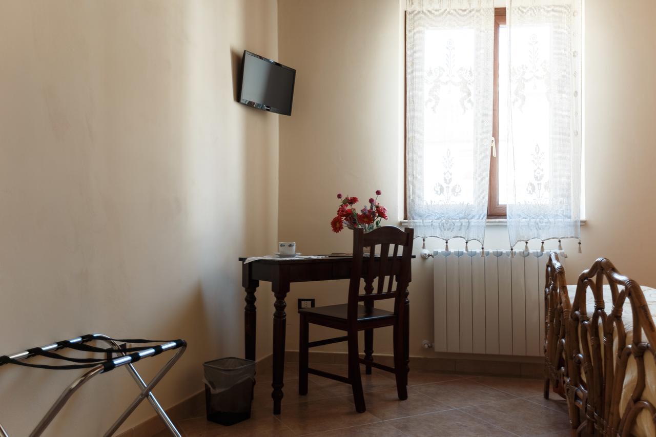B&B Batara - "La Terrazza Del Centro" Agrigento Bagian luar foto