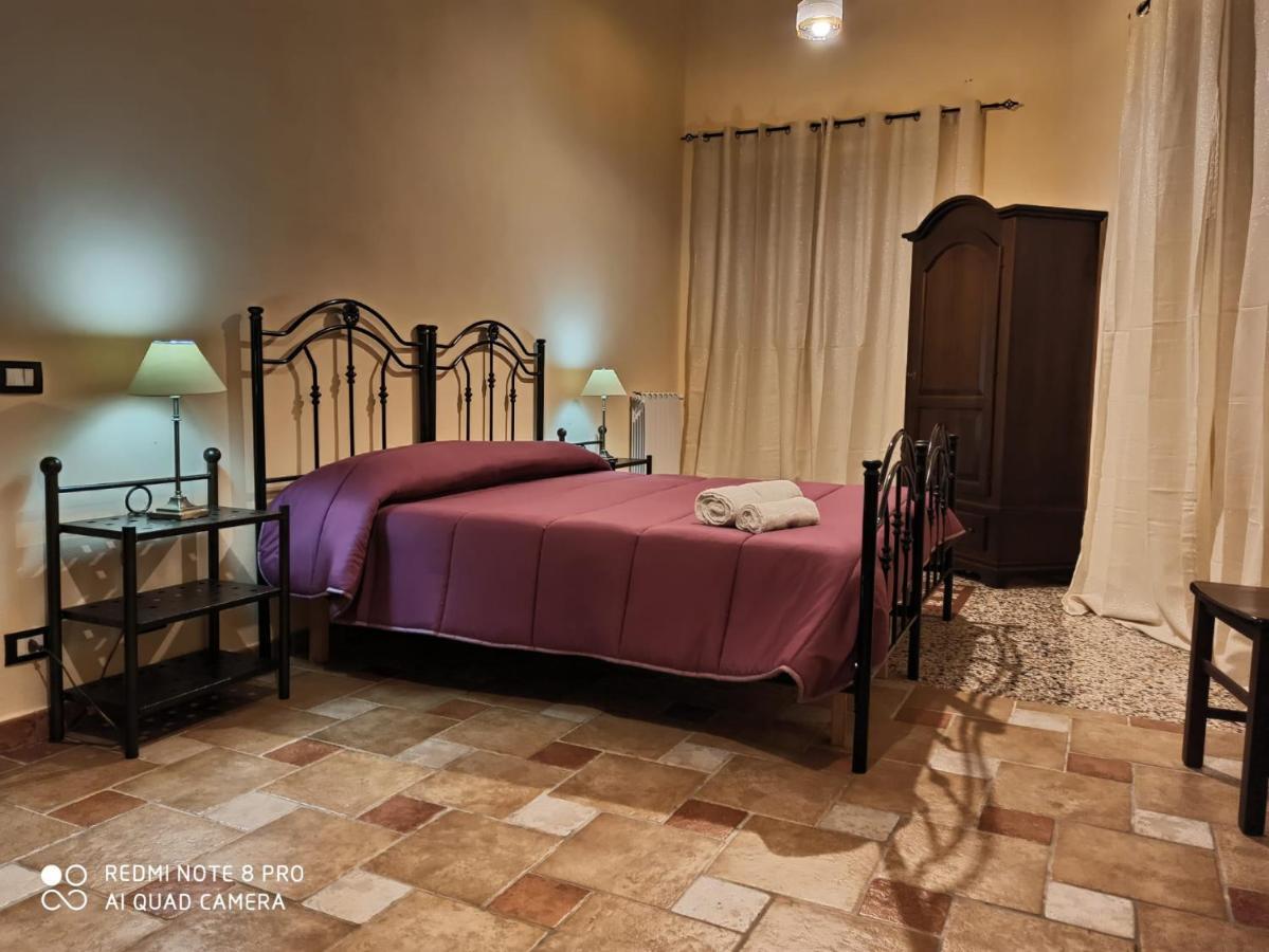 B&B Batara - "La Terrazza Del Centro" Agrigento Bagian luar foto